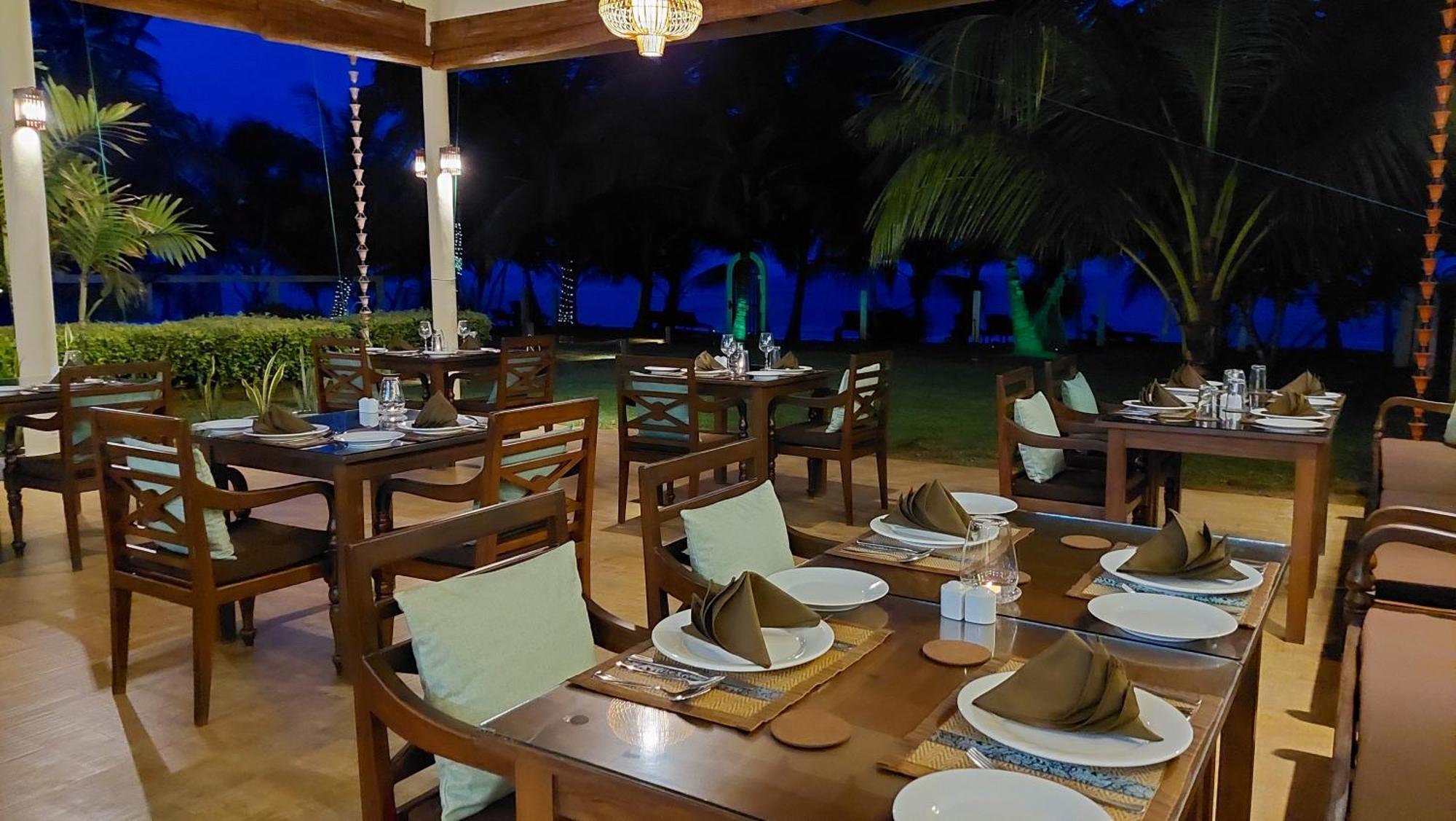 Lanka Beach Grand Villa Rekawa المظهر الخارجي الصورة